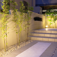 ジャパネスクのお庭