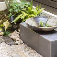 ジャパネスクのお庭