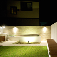 シンプルモダンのお庭