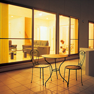 シンプルモダンのお庭