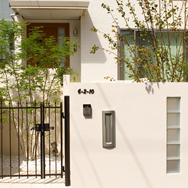 シンプルモダンのお庭