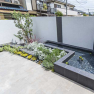 シンプルモダンのお庭