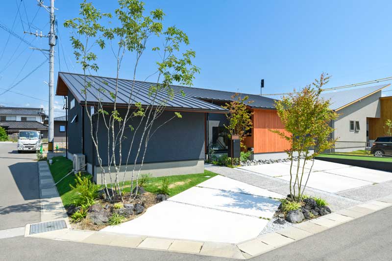 木漏れ日を感じる住宅