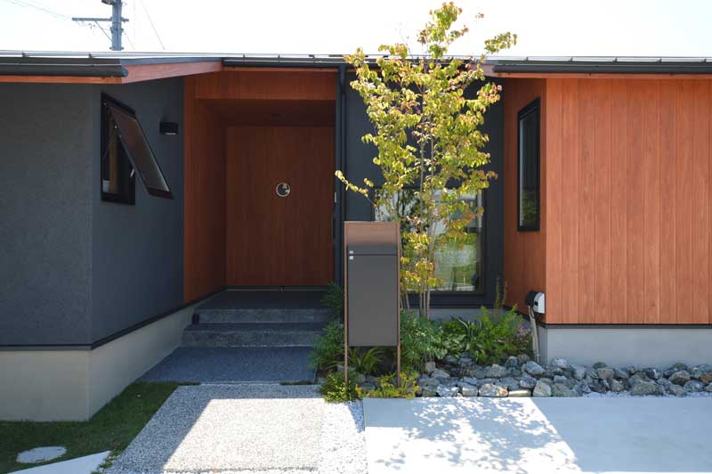 木漏れ日を感じる住宅