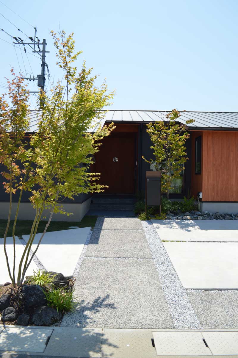 木漏れ日を感じる住宅