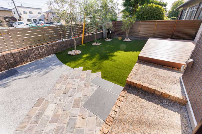 風合いを楽しむ庭