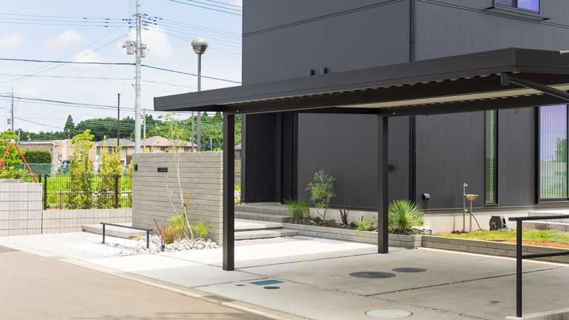 グレーが織りなすモダンガーデン