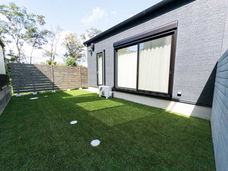 暮らしと仕事をつなぐ、静かなリラクゼーション空間