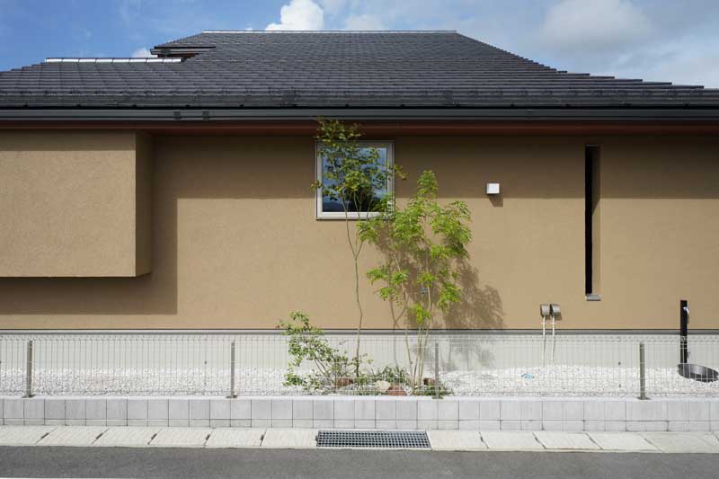 シンプルの中に温もりを―和モダンの外観デザイン