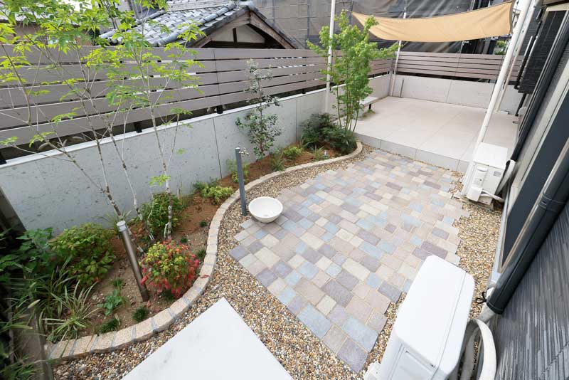 365日を楽しむ快適な庭