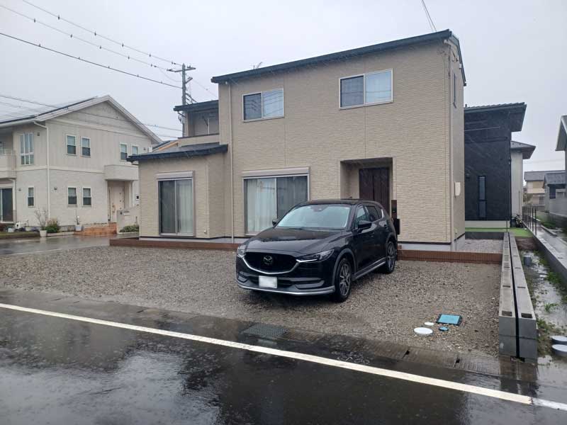 曲線で魅せるやさしいミニマル・デザイン・ガーデン