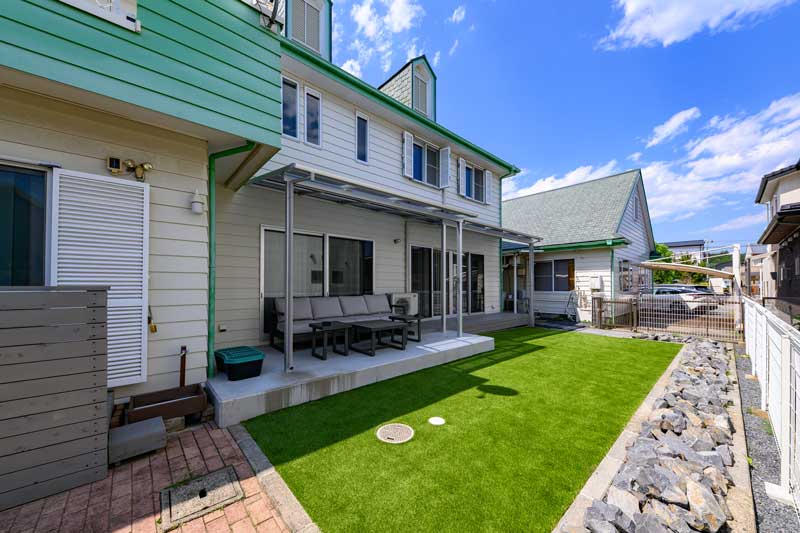 効率的なプランニングで実現した 遊びと寛ぎの多目的ガーデン