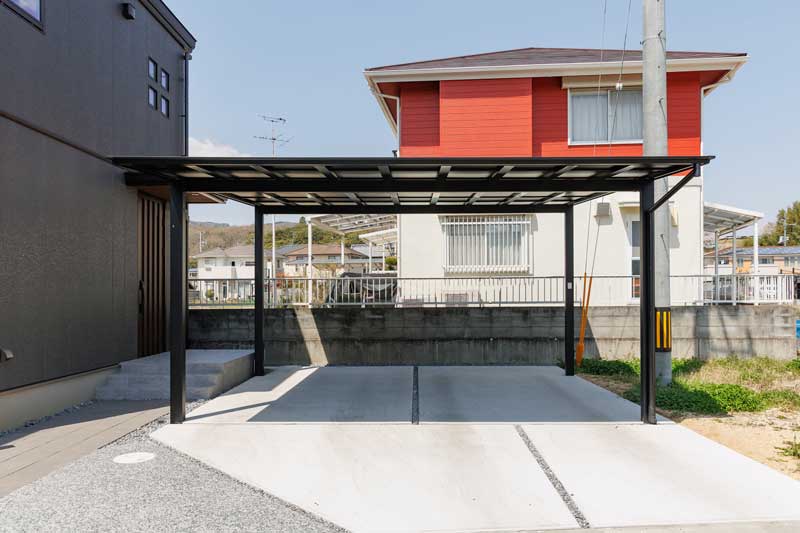 グラベルがファサードを彩るエクステリアデザイン