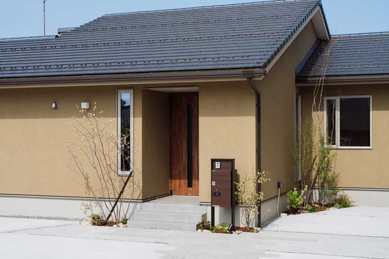 コンパクトで心地よい平屋の外構デザイン