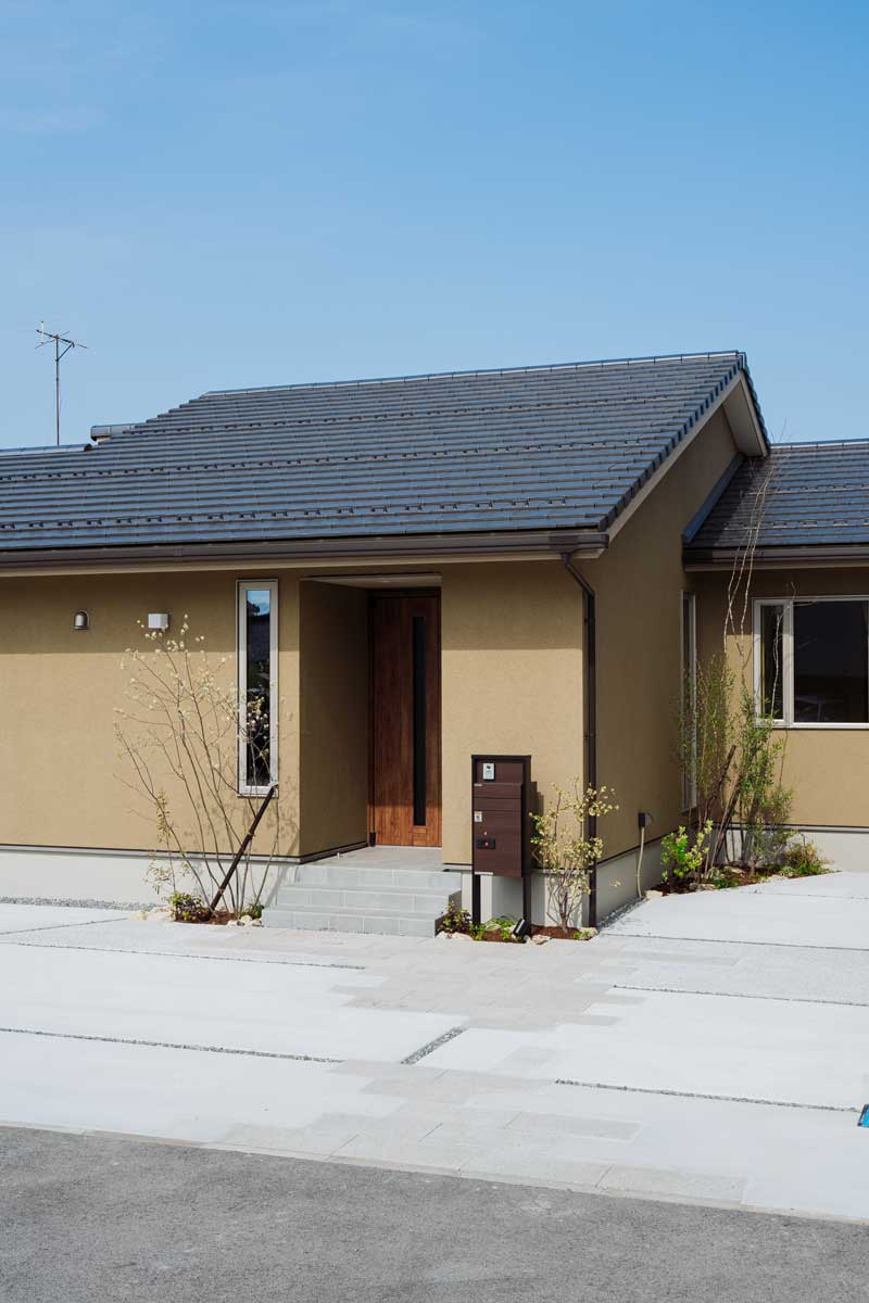 コンパクトで心地よい平屋の外構デザイン